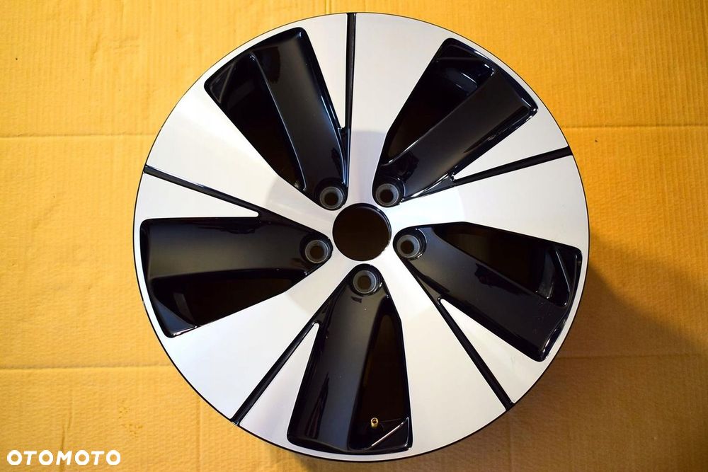 VOLVO 18 V40 V60 XC40 XC60 Nowy Model Oryginał - 1