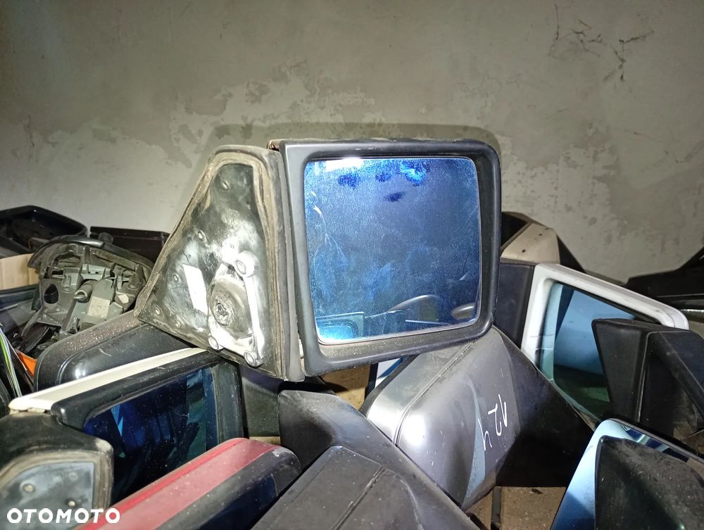 Mercedes 124 lusterko prawe - 4