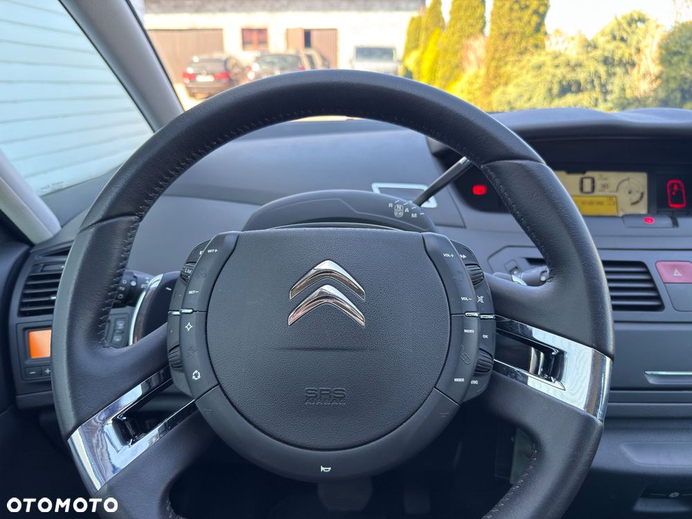 Citroën C4 Picasso - 17