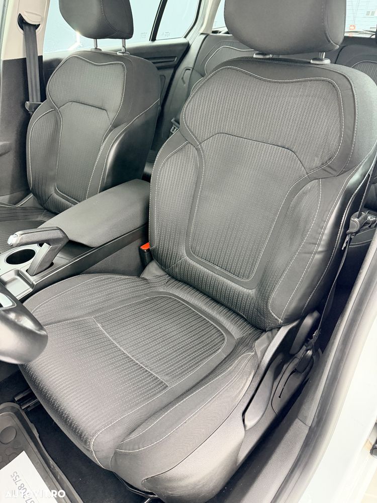 Renault Megane Grandtour ENERGY dCi 110 EXPERIENCE - 9