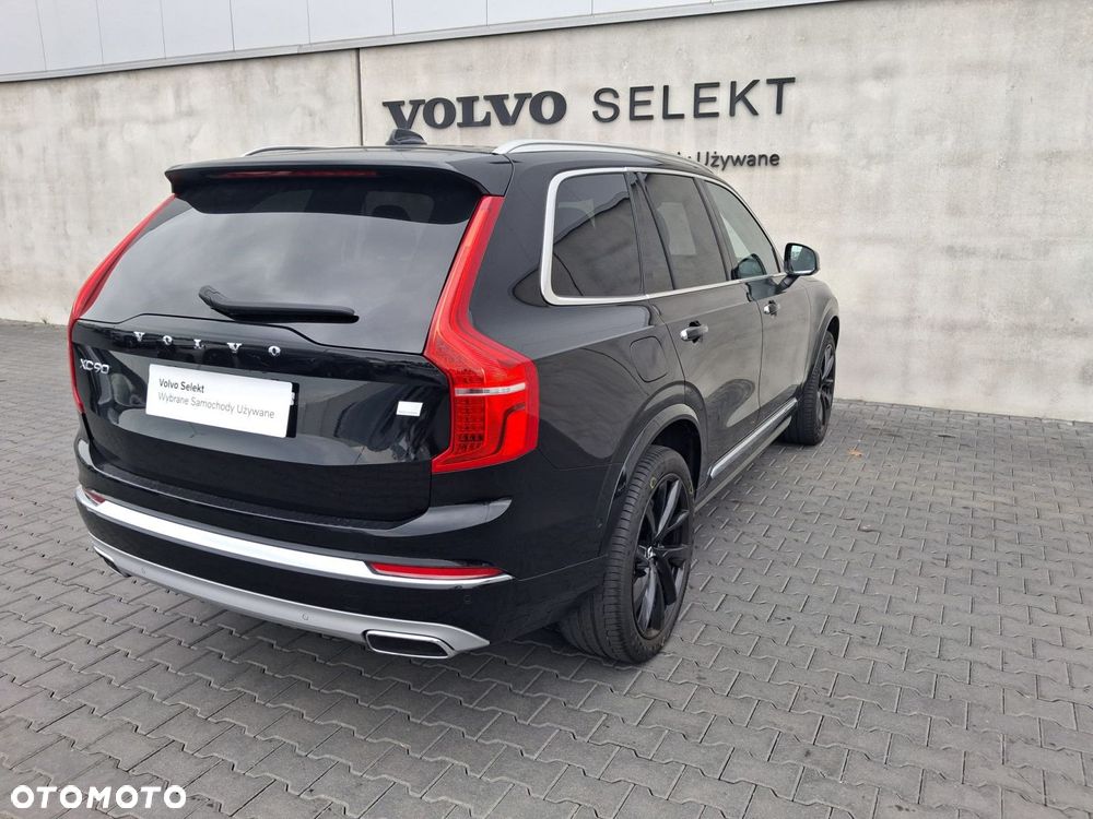 Volvo XC 90 - 5