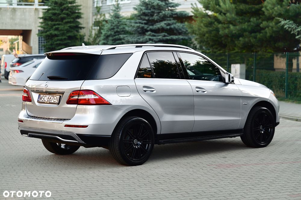 Mercedes-Benz ML 350 4Matic 7G-TRONIC - 12