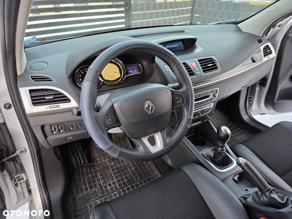 Renault Megane 1.6 16V 110 Authentique - 24