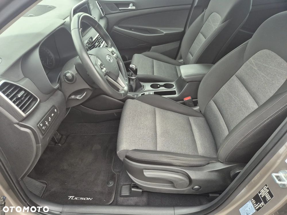 Hyundai Tucson - 11