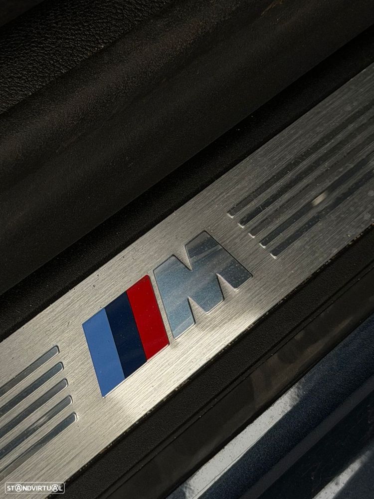 BMW 530 e Pack 50 anos M - 26