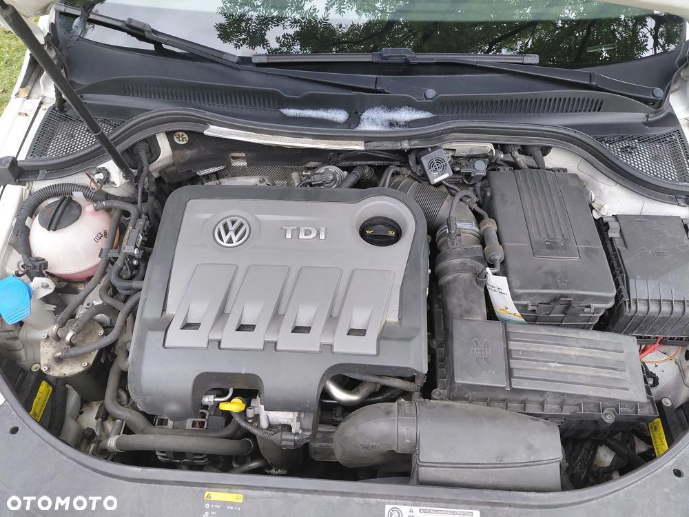 Volkswagen CC 2.0 TDI DPF BMT DSG - 15