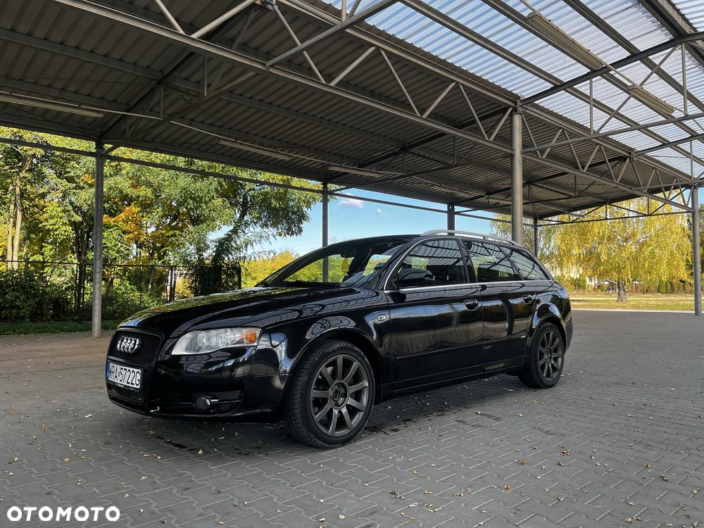 Audi A4 Avant - 1
