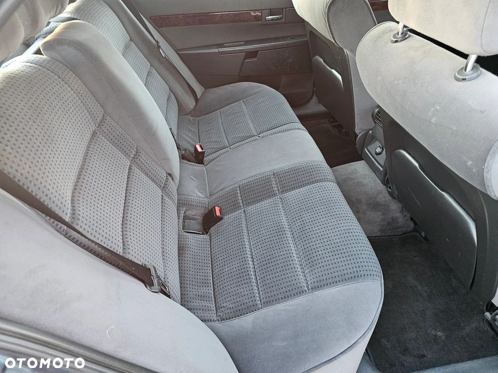 Opel Omega 2.2 Elegance - 10