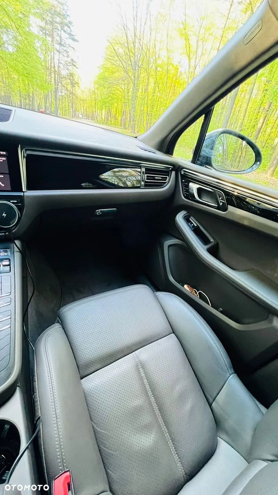 Porsche Macan - 26