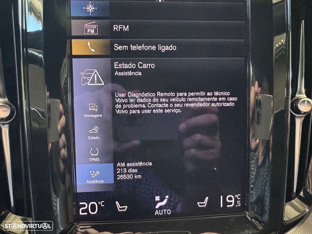 Volvo XC 60 2.0 B4 R-Design Geartronic - 33