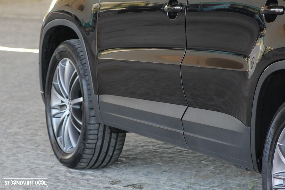 VW Tiguan 2.0 TDI Sport 4Motion - 13