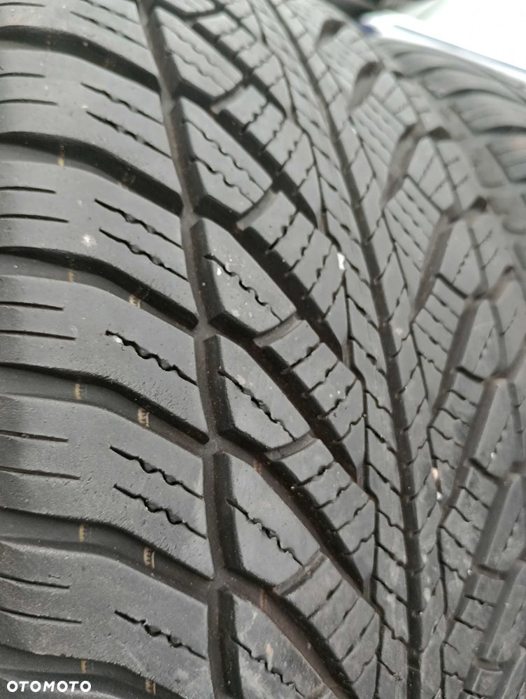 Opony zimowe 205x55 R16 GOODYEAR zima 205/55/16 - para 2 sztuki 7MM RunFlat RFT - 2
