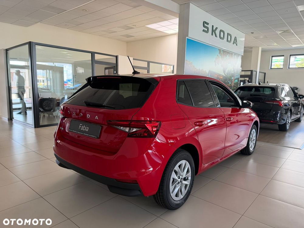 Skoda Fabia 1.0 TSI Drive DSG - 2