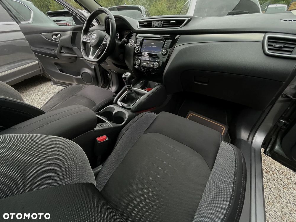 Nissan Qashqai 1.6 DIG-T N-Connecta - 15