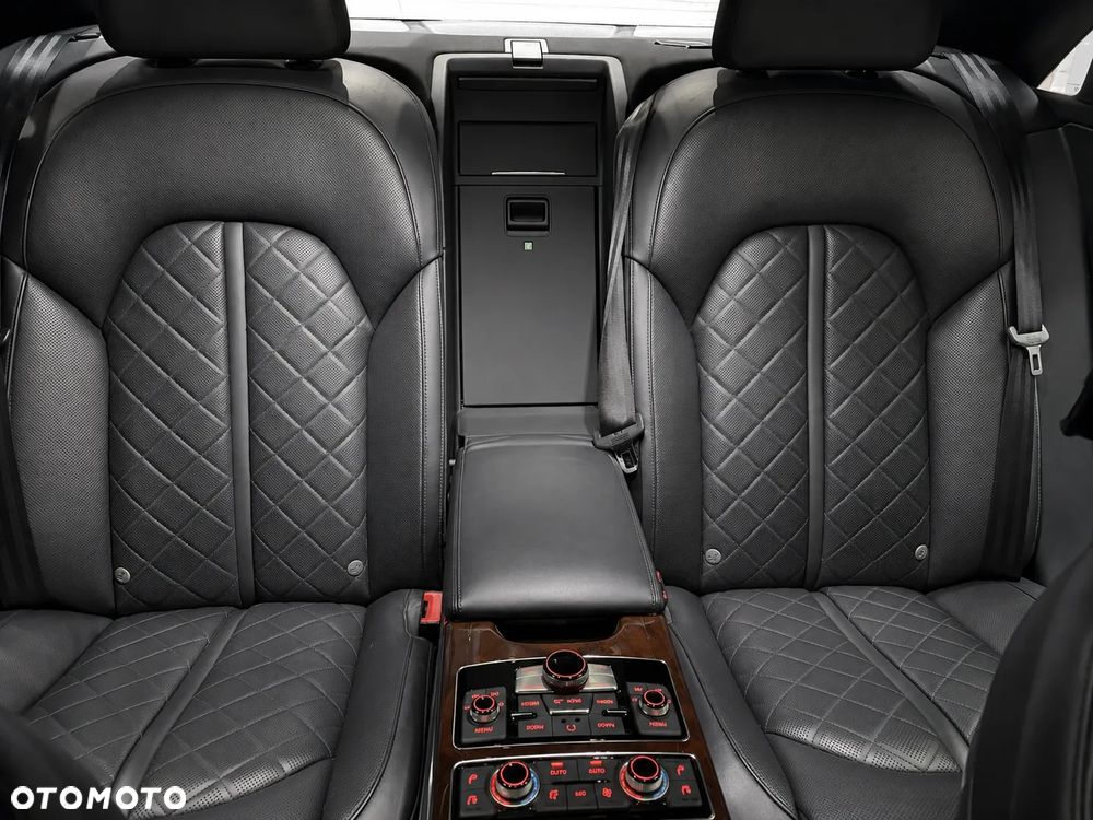 Audi A8 4.2 TDI DPF quattro tiptronic - 13