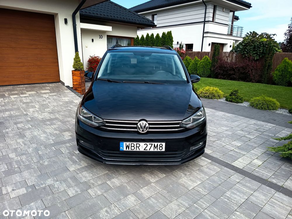 Volkswagen Touran - 8