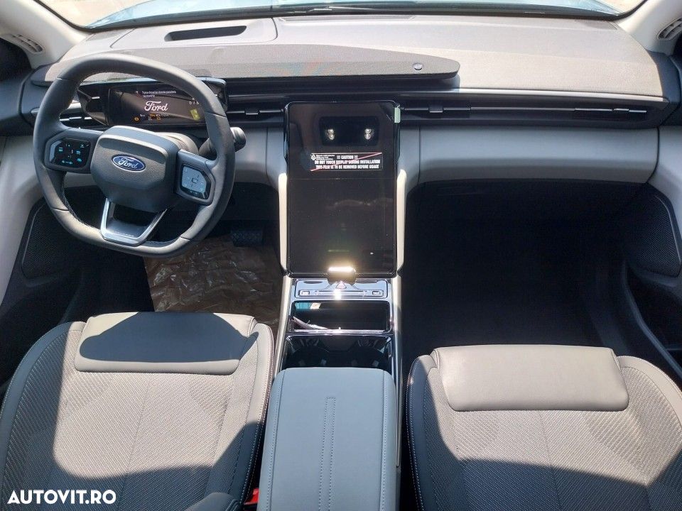 Ford Explorer - 5