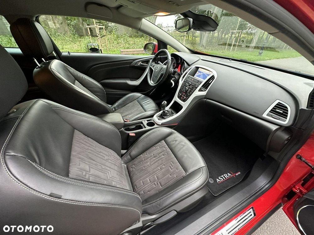 Opel Astra - 25