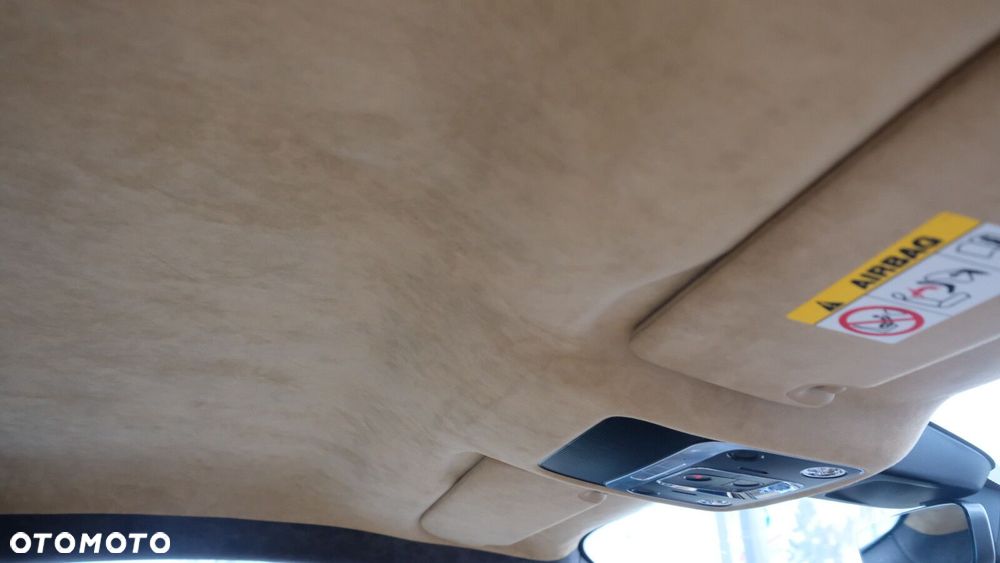 Bentley Continental GT - 15