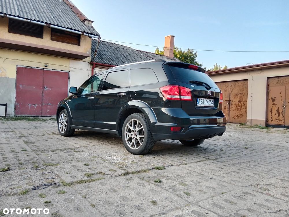 Fiat Freemont 2.0 Multijet 16V DPF Automatik Allrad Lounge - 4