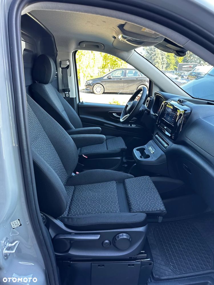 Mercedes-Benz Vito - 25