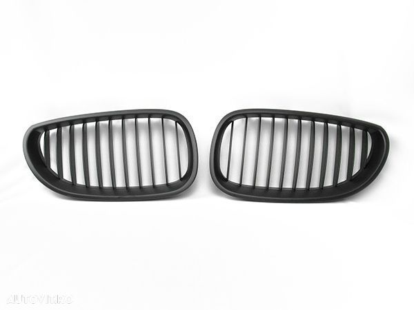Grile negre pentru BMW E60 Seria 5 03-10 model sport M5 negru mat sau lucios  CALITATE PREMIUM ⭐️⭐️⭐️⭐️⭐️ - 3