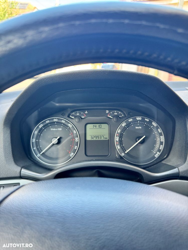 Skoda Octavia 2.0 TDI Business - 11
