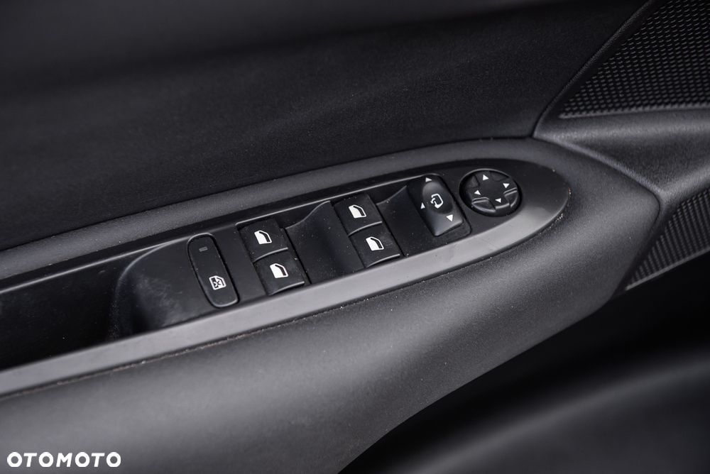 Citroën C4 BlueHDi 120 Stop&Start Selection - 16