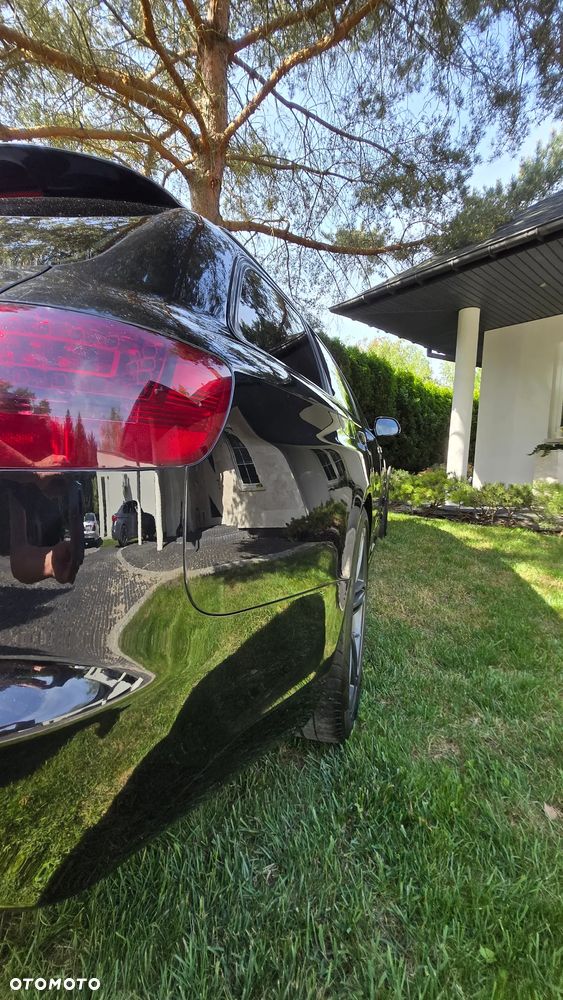 Audi RS6 ver-5-0-tfsi-quattro-tiptr - 15