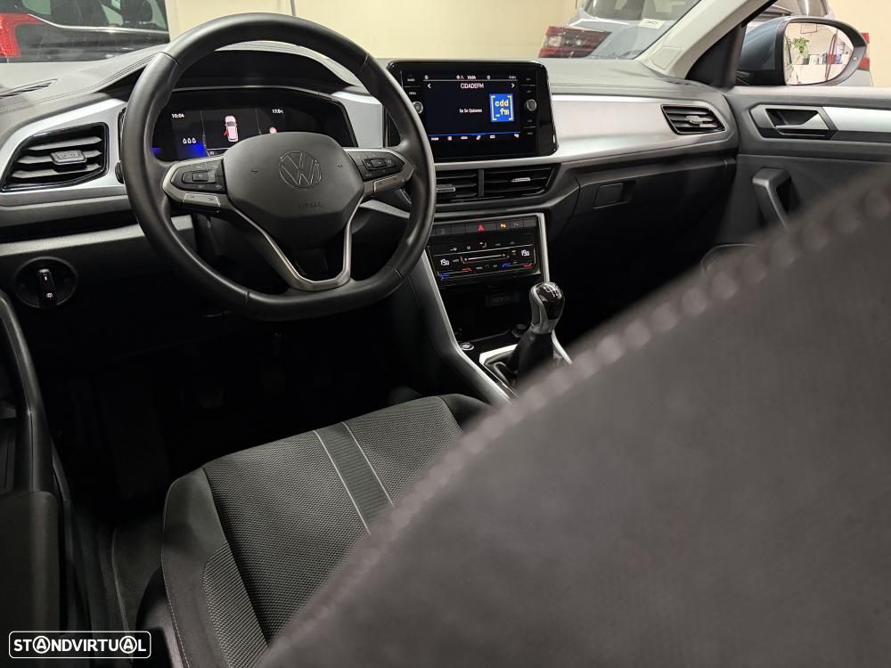 VW T-Roc 1.0 TSI Urban - 21