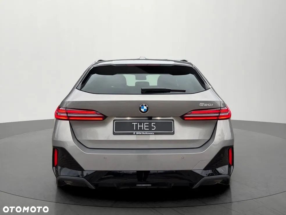 BMW Seria 5 - 23