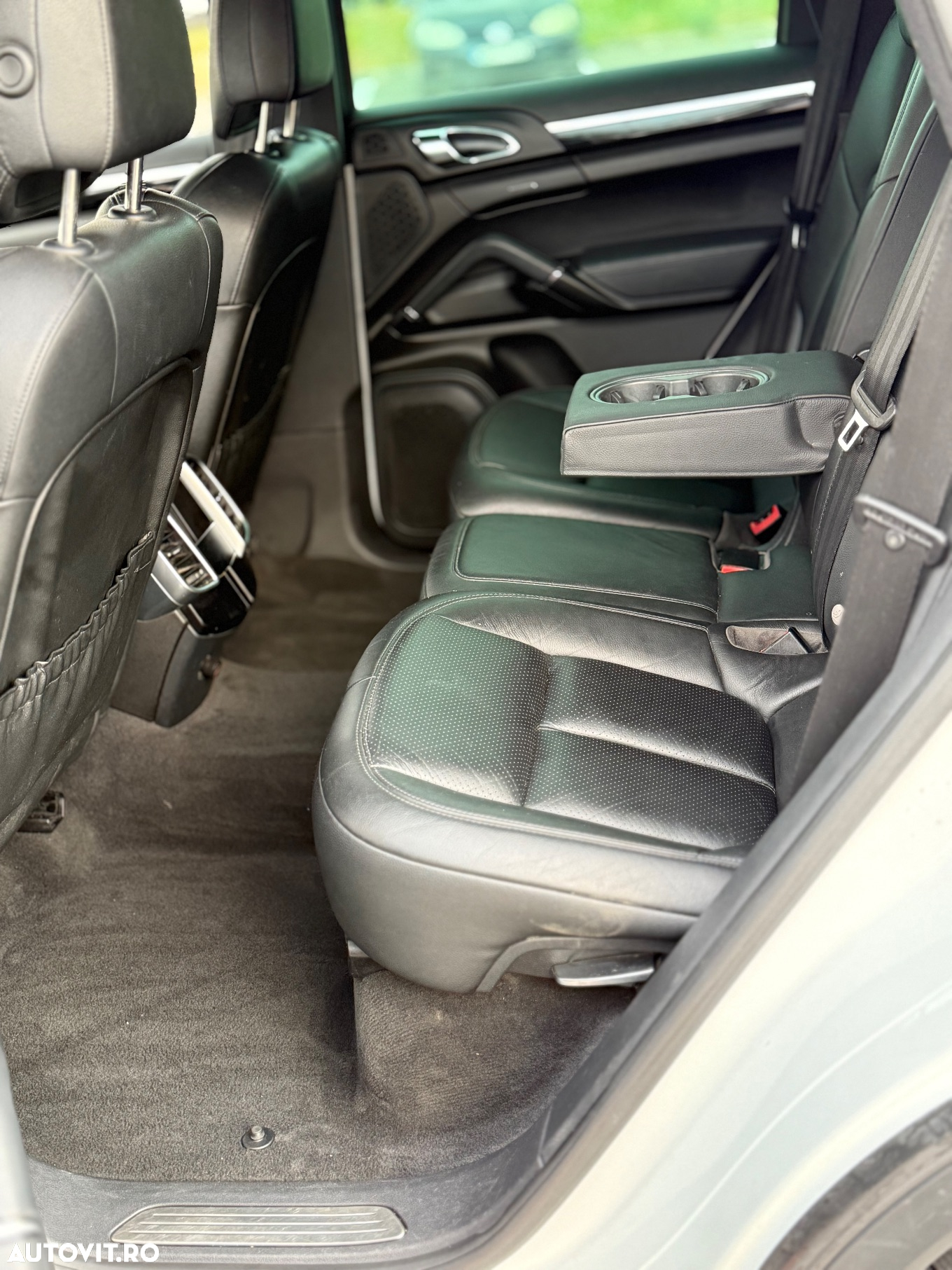 Porsche Cayenne 3.0 L - 11