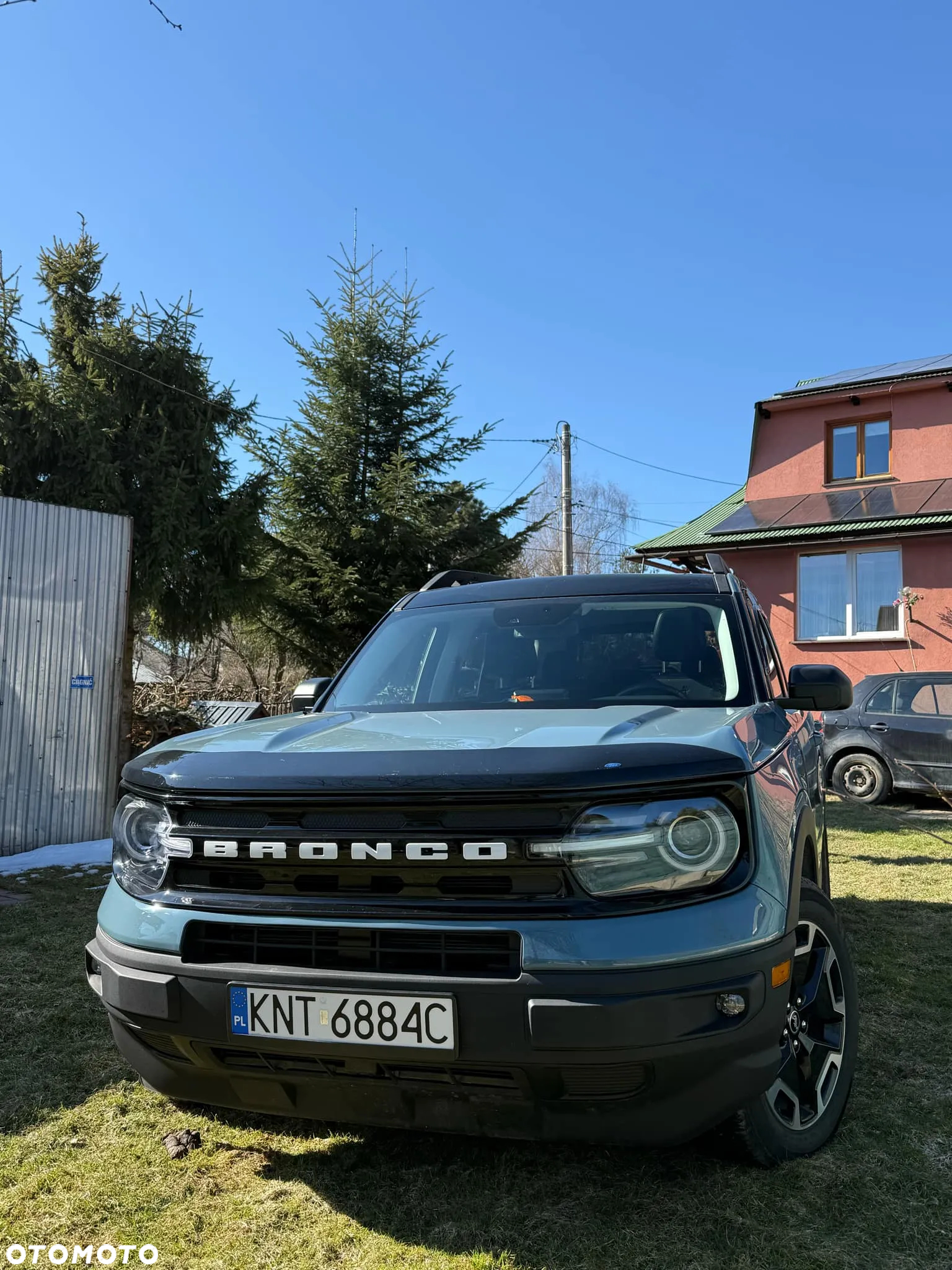 Ford Bronco - 2