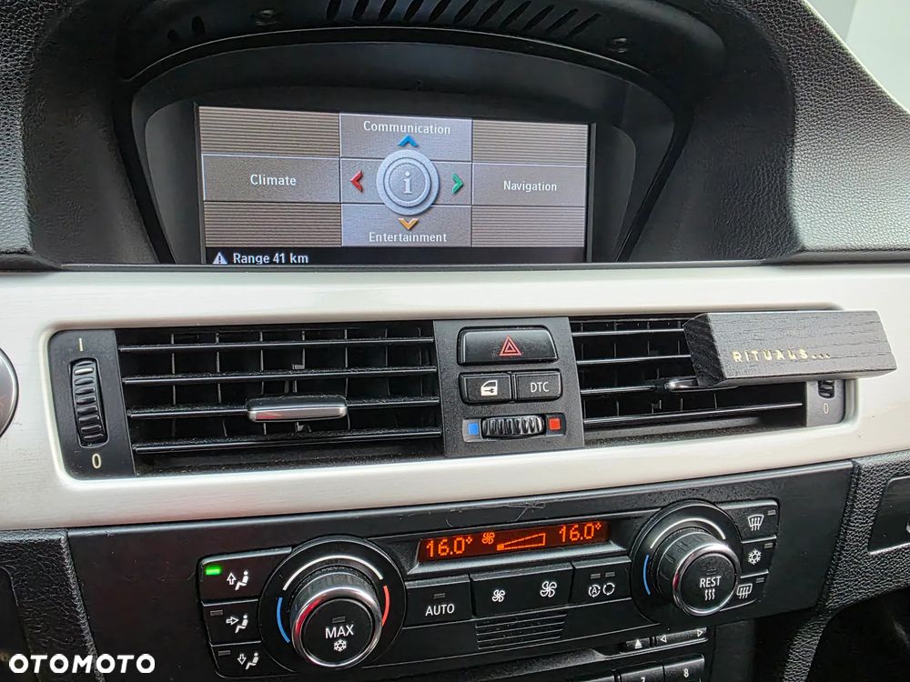 BMW Seria 3 325i - 9