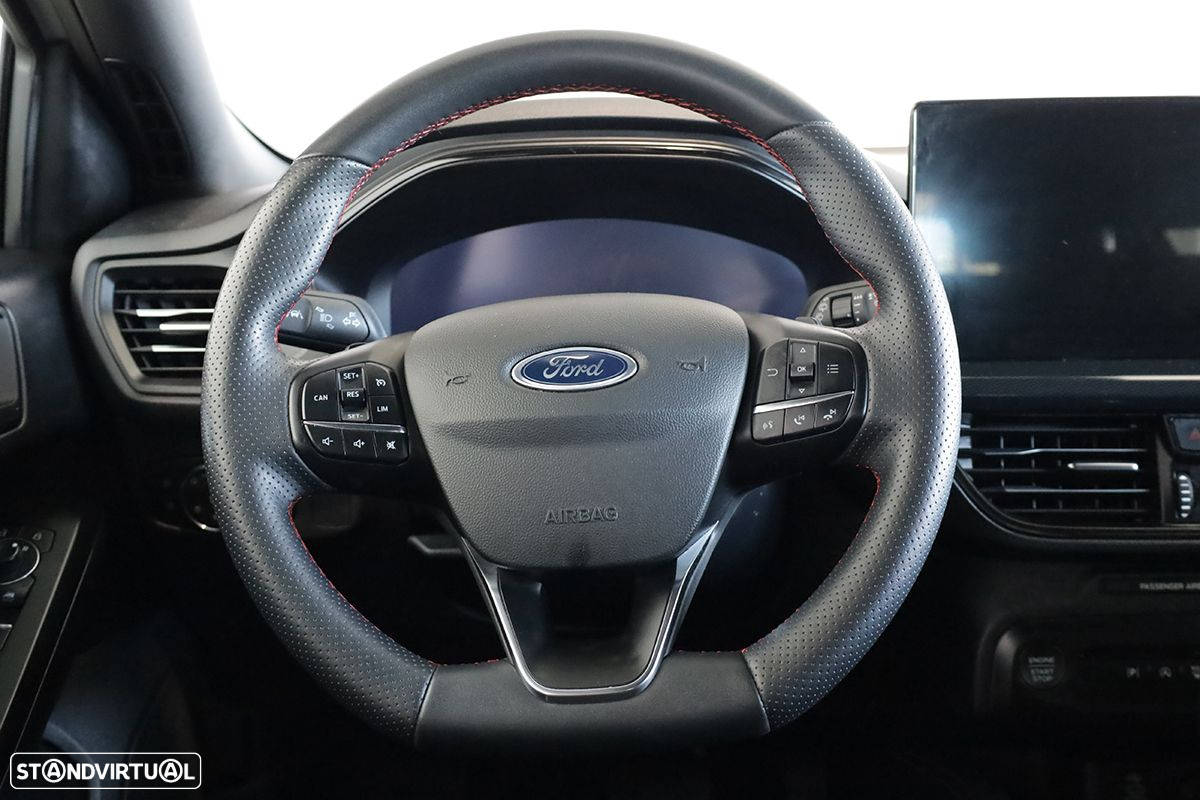 Ford Focus 1.0 EcoBoost MHEV ST-Line Aut. - 14