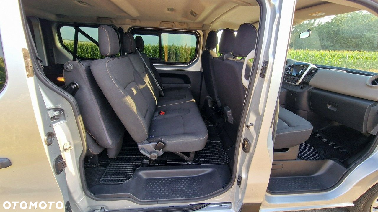Renault Trafic - 19