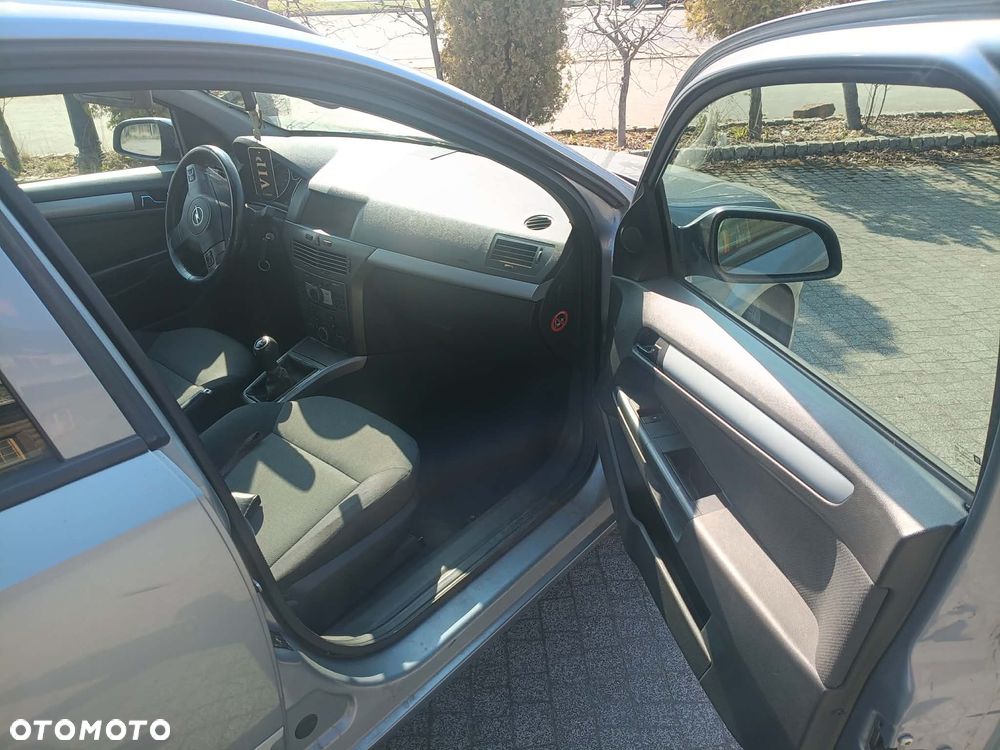 Opel Astra 1.6 Start - 7