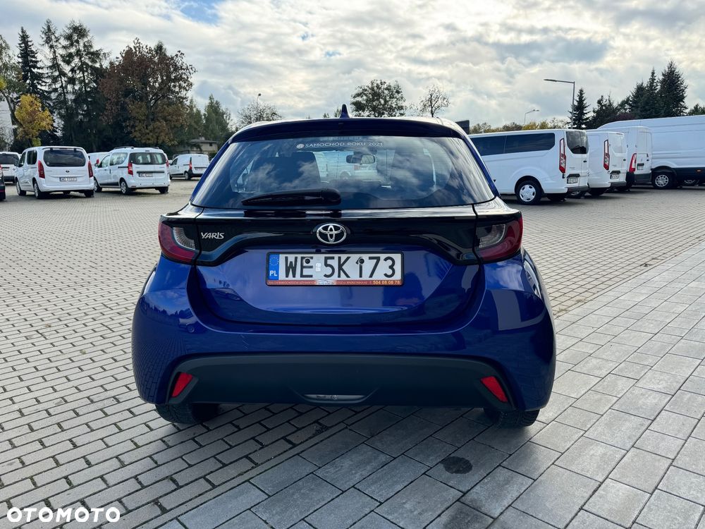 Toyota Yaris ver-1-5-comfort - 6