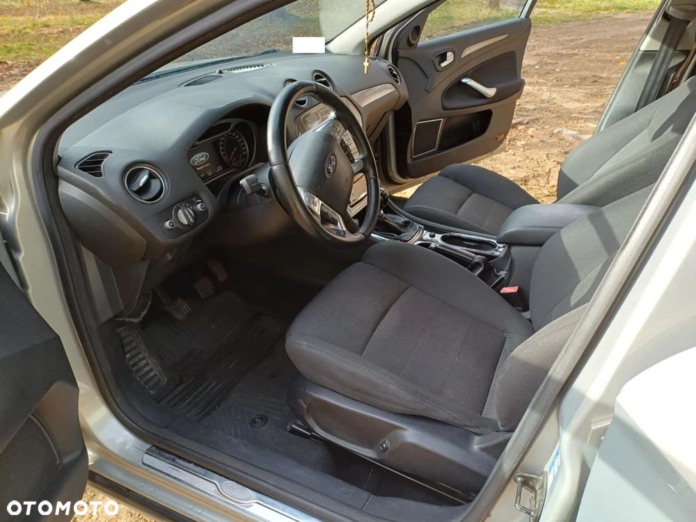 Ford Mondeo 1.8 TDCi Titanium X - 8