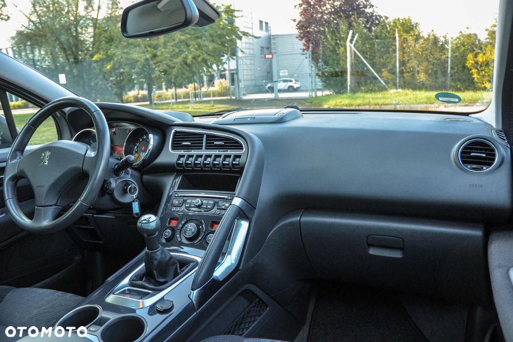 Peugeot 3008 1.6 Active - 10