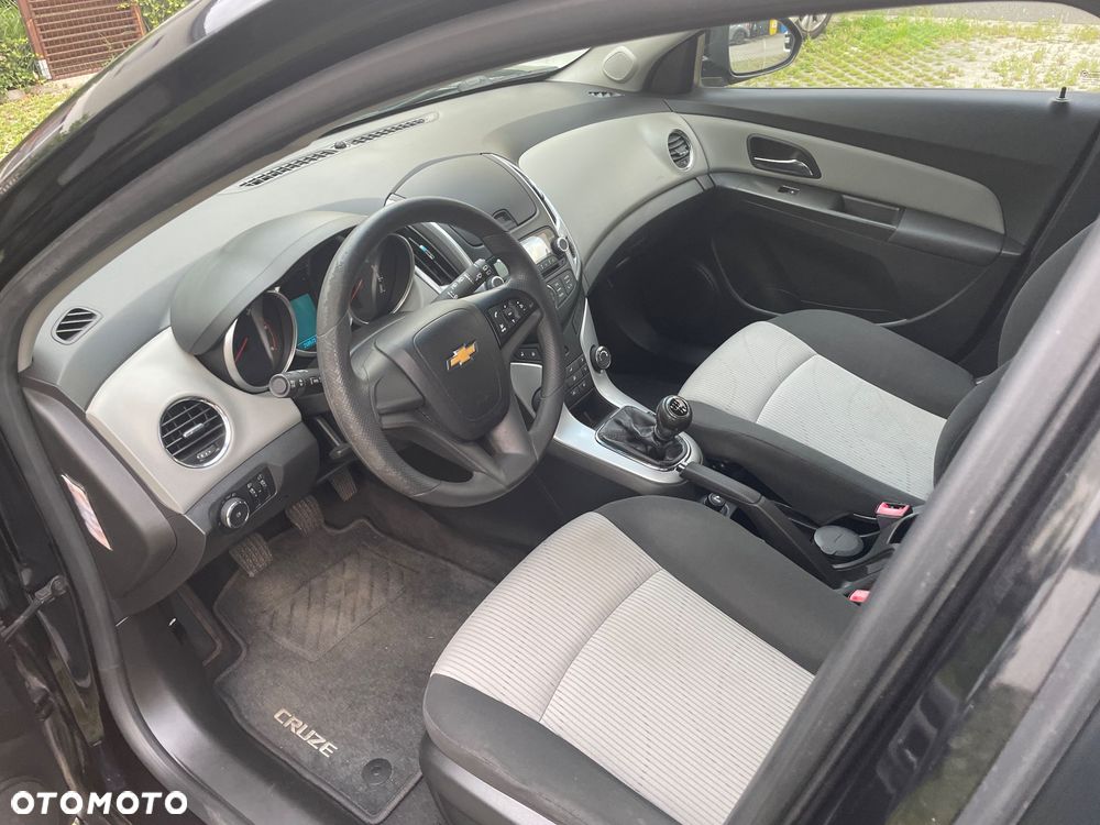 Chevrolet Cruze 1.7 D LT+ - 20