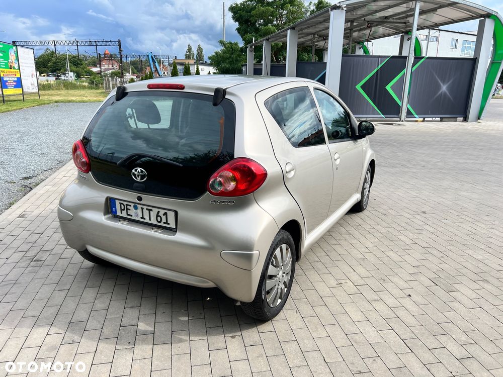 Toyota Aygo ckIN2U - 6