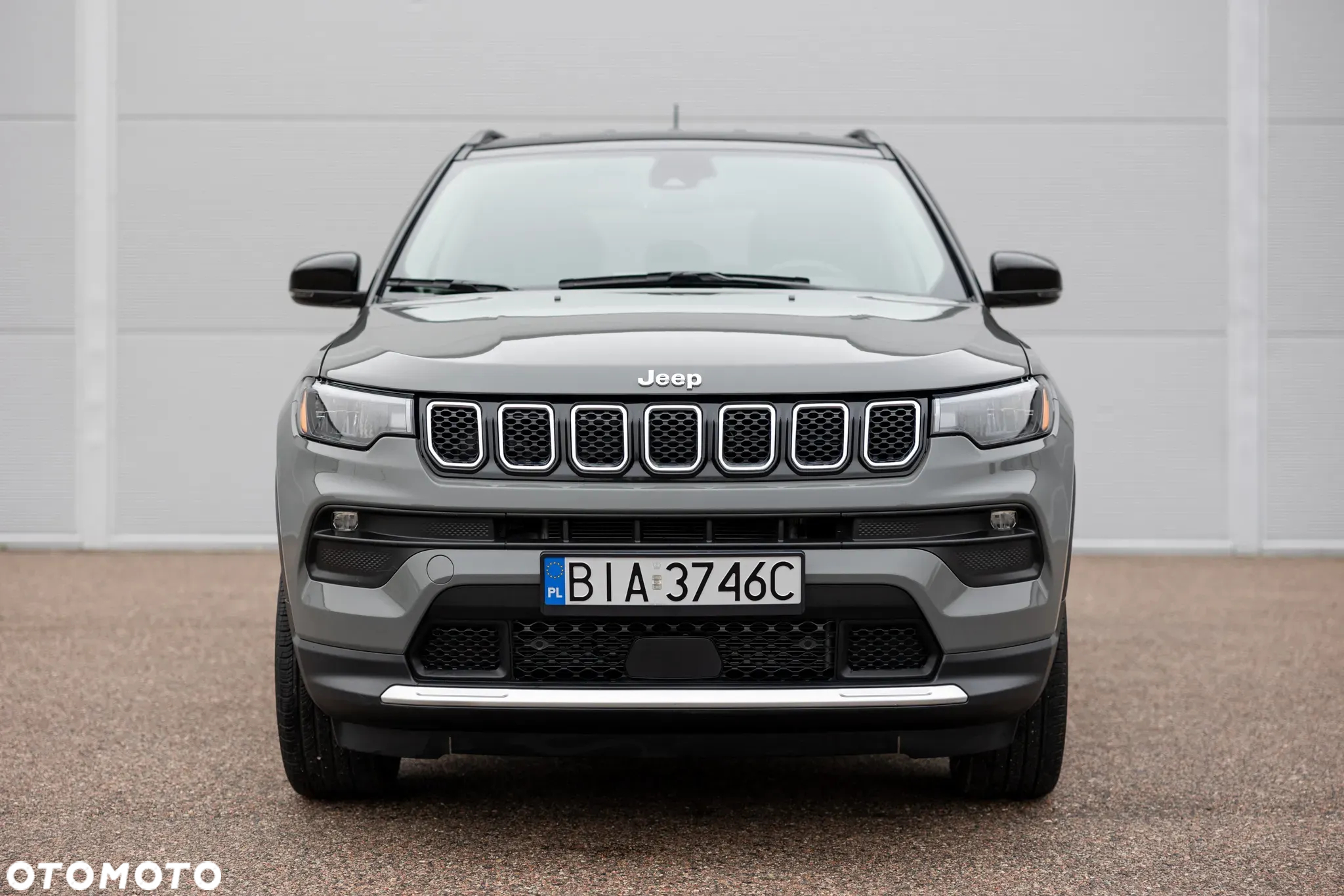 Jeep Compass - 2