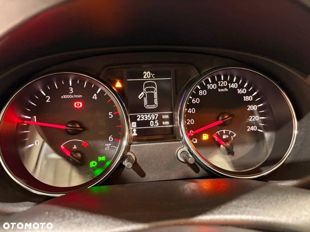 Nissan Qashqai - 22