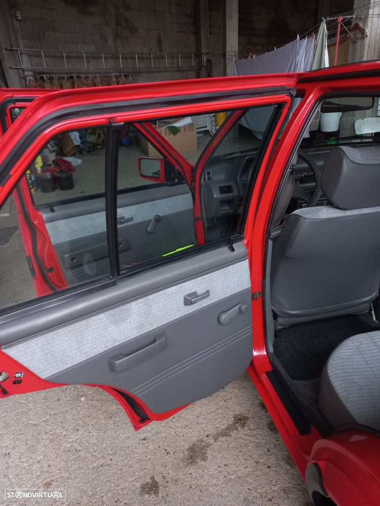 Nissan Micra 1.0 - 15