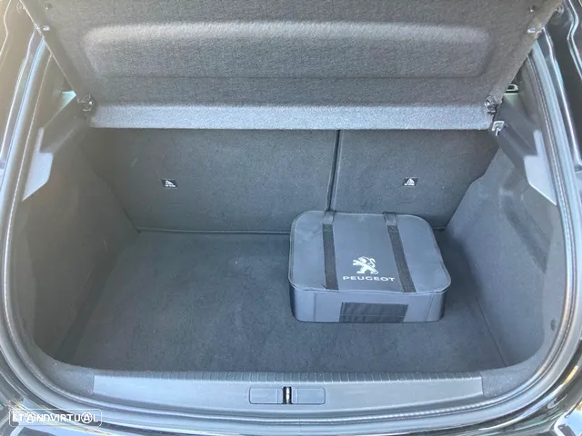 Peugeot e-208 50 kWh Active Pack - 31