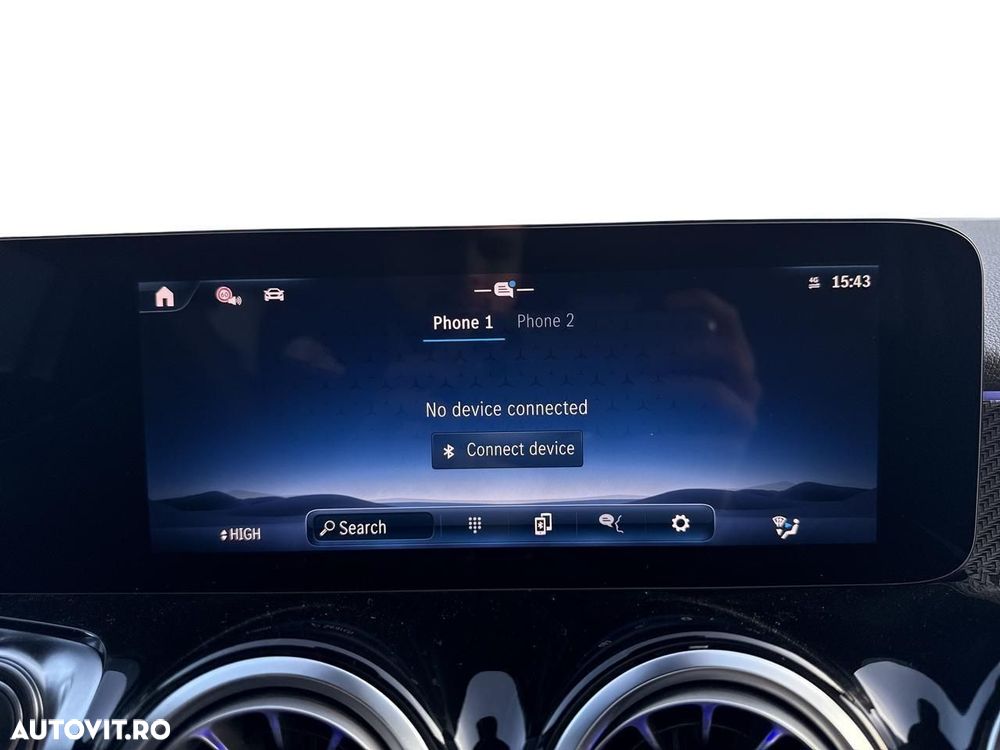 Mercedes-Benz GLB - 14