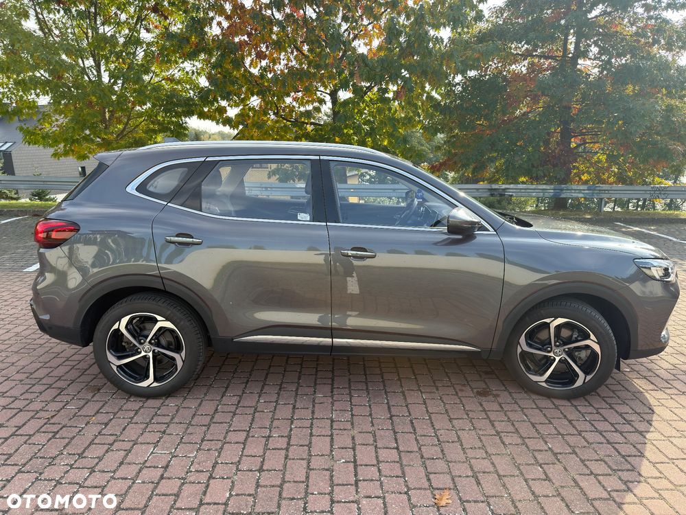 MG Hs 2023 photo 2