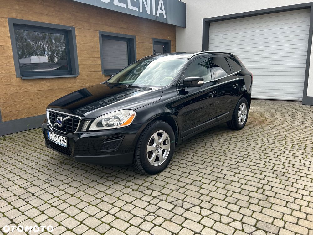 Volvo XC 60 D3 Momentum - 1