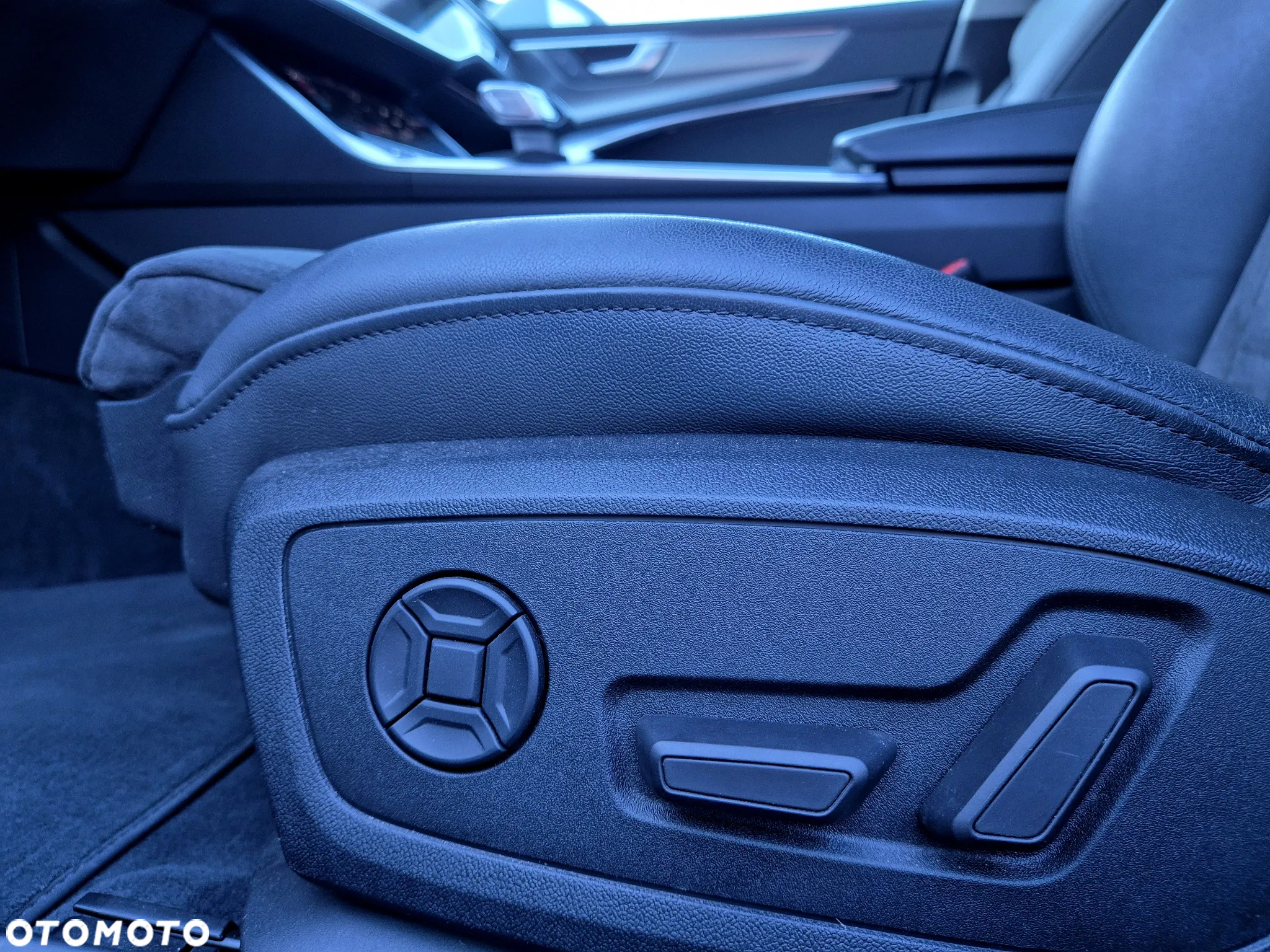 Audi A6 - 8